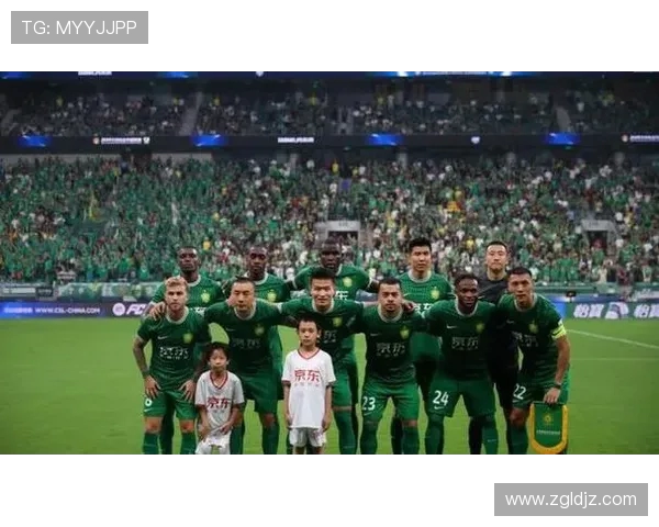 北京国安主场鏖战劲旅全场对攻激烈展现球队坚韧与拼搏精神 北京国安主场鏖战劲旅全场对攻激烈展现球队坚韧与拼搏精神