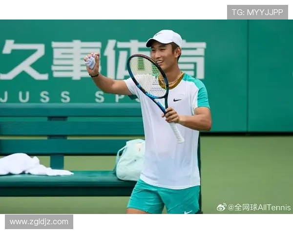 重庆网球队在大师赛中的精彩表现与实力解析