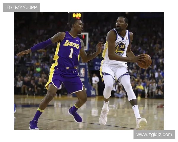 鹈鹕与国王激战正酣 全力争夺季后赛席位赛事精彩纷呈